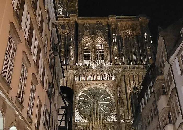Cocon De Charme Au Pied De La Cathedrale De ستراسبورغ